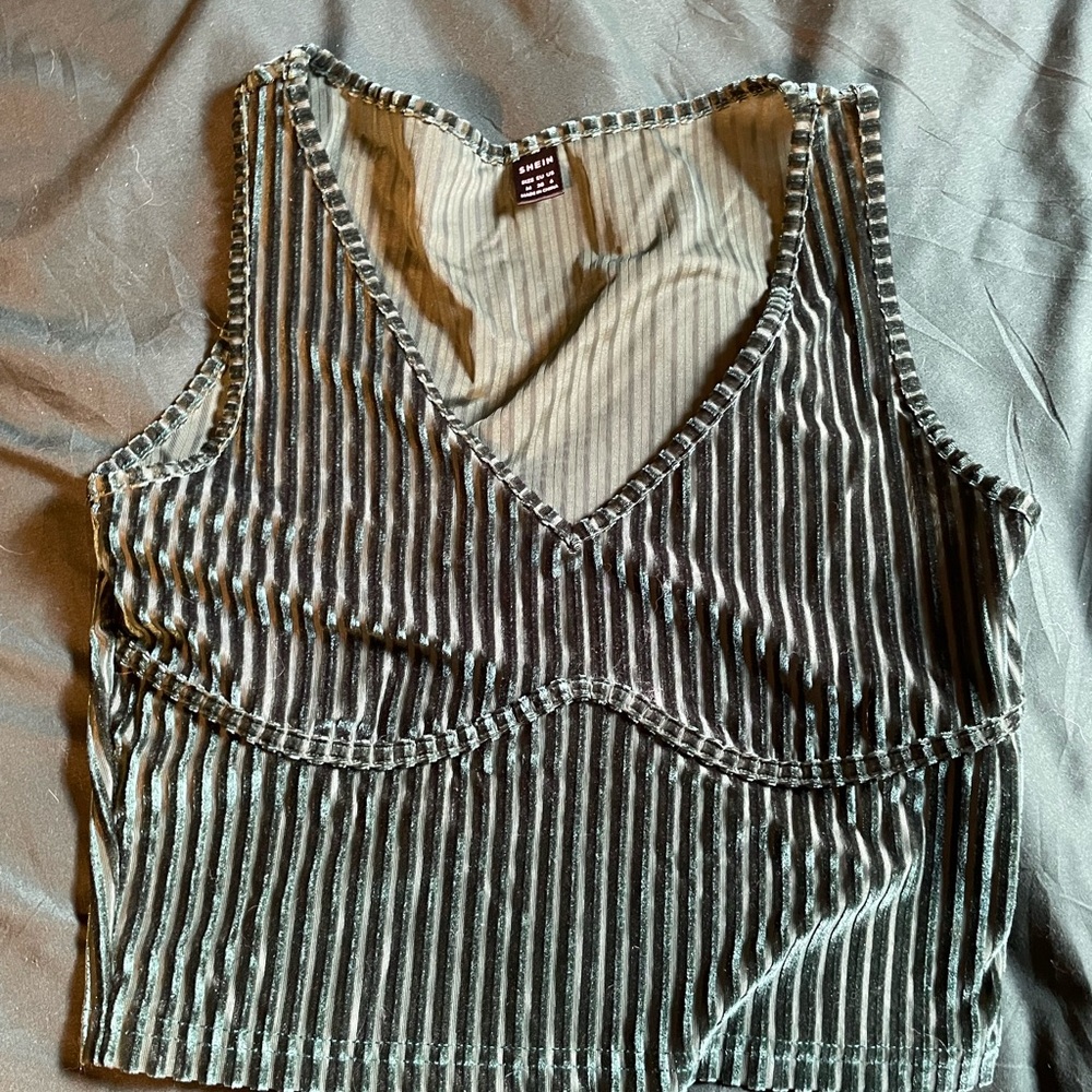 Ribbed Tanks